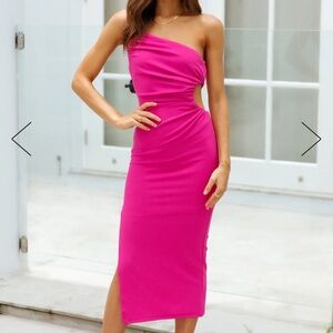 Hello Molly Smooth Lines Midi Dress